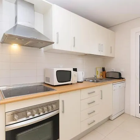 2 Bedroom Amazing Apartment In Roldan Los Tomases Exterior photo