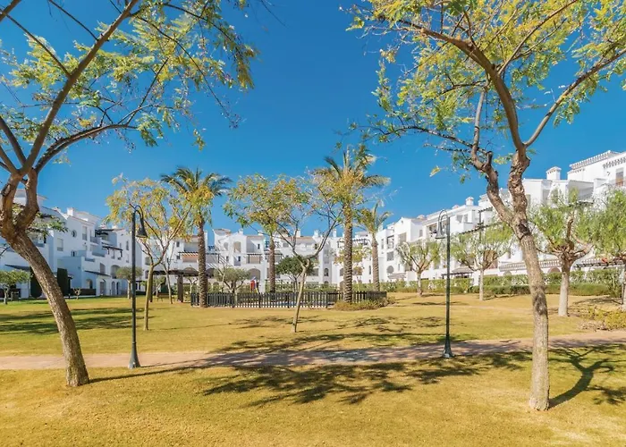 2 Bedroom Amazing Apartment In Roldan